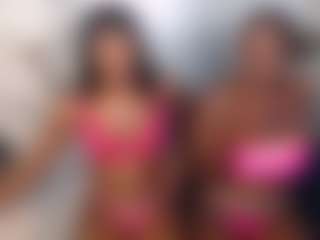 blackwiidoww44's Live Sex Cam Show