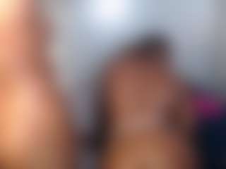 blackwiidoww44's Live Sex Cam Show