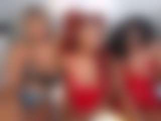 blackwiidoww44's Live Sex Cam Show