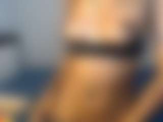 blackwiidoww44's Live Sex Cam Show