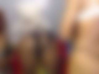 blackwiidoww44's Live Sex Cam Show