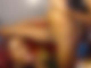 blackwiidoww44's Live Sex Cam Show