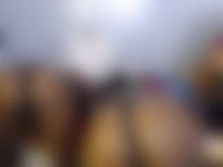 blackwiidoww44's Live Sex Cam Show