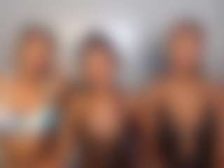 blackwiidoww44's Live Sex Cam Show