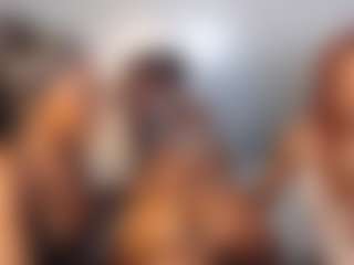 blackwiidoww44's Live Sex Cam Show