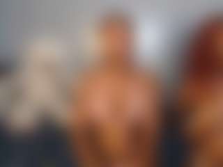 blackwiidoww44's Live Sex Cam Show