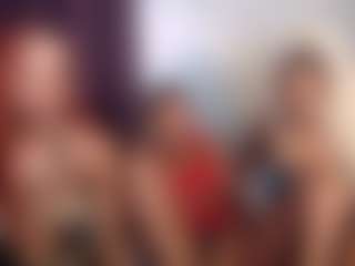 blackwiidoww44's Live Sex Cam Show