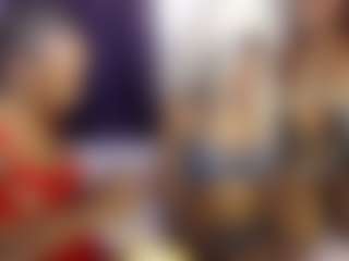 blackwiidoww44's Live Sex Cam Show