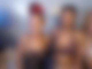 blackwiidoww44's Live Sex Cam Show
