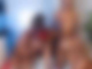 blackwiidoww44's Live Sex Cam Show