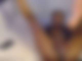 blackwiidoww44's Live Sex Cam Show