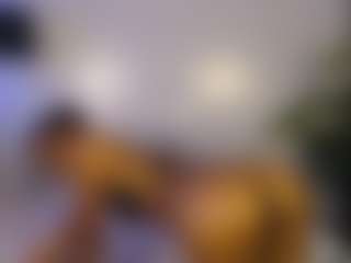 blackwiidoww44's Live Sex Cam Show