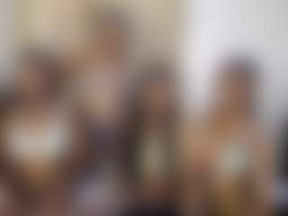 blackwiidoww44's Live Sex Cam Show