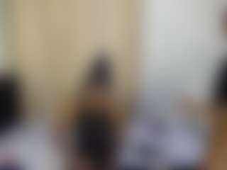 blackwiidoww44's Live Sex Cam Show