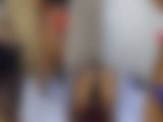 blackwiidoww44's Live Sex Cam Show