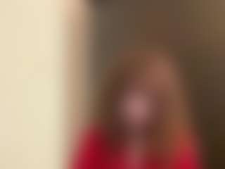 Live cam show with DeidraLaquay - Striptease Granny on Fit Hotties