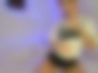 Emiora's Live Sex Cam Show