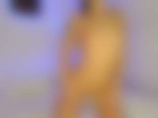 Emiora's Live Sex Cam Show