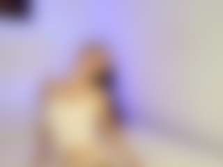 Emiora's Live Sex Cam Show