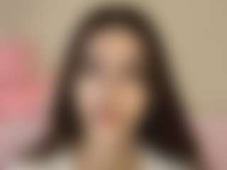 Live cam show with HortenseToledano - Skinny on AdultVida.com