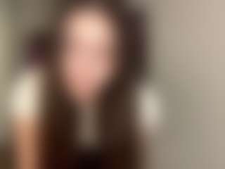 Live cam show with HortenseToledano - Amateur Brown Hair on livesuperchat.net