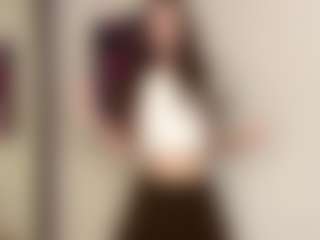Live cam show with HortenseToledano - Amateur Brown Hair on Camsoda