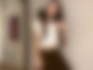 Live cam show with HortenseToledano - Green Eyes on CSO-WL