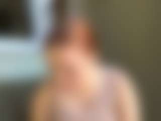 Live cam show with JennifferBandulin - Dildo Or Vibrator on Chatstar