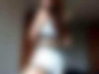 Live cam show with KaseyFree - Ahegao on Chatstar