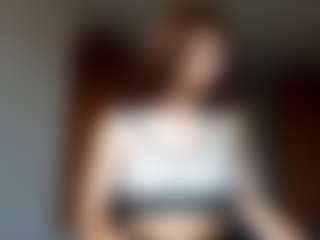 Live cam show with KaseyFree - Red Hair on Dolls Live