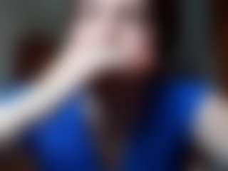 Live cam show with KaseyFree - Shaved Pussy on liverealitysex.com
