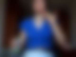 Live cam show with KaseyFree - Small Tits Teen (18+) on Gym Cam Girls