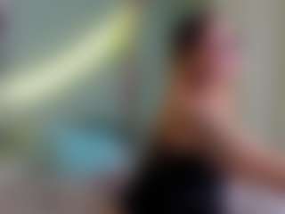 Live cam show with Lally-blaze - Young Adult on Hubzter Live