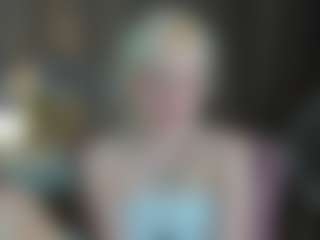 Live cam show with Little-Lilit - Young Adult on https://playwithruby.com