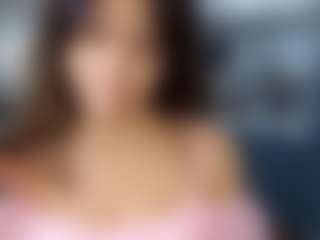 Live cam show with Emily - Teen (18+) on Camiplay Live