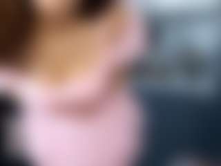 Live cam show with Emily - Brown Hair on liverealitysex.com