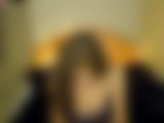 Live cam show with Emily - Bedroom on Dare Cams