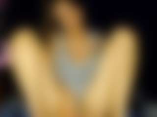Live cam show with Emily - Bedroom Teen (18+) on SinfulBabes