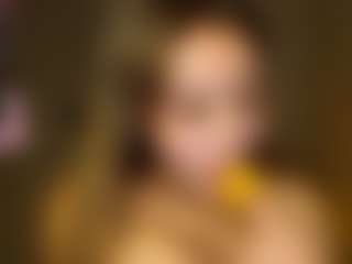 Live cam show with Emily - Brown Hair on Cam Slut