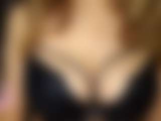 Live cam show with Emily - Striptease on SpankPalCams