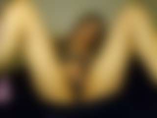 Live cam show with Emily - Handjob on Gym Cam Girls