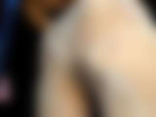 Live cam show with Emily - Skinny on Lustler