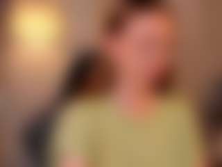 Show live cam dengan Lucy - Blue Eyes di Camsoda