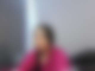 Live cam show with Lucymuur - Ass Bouncing on Ass Tok