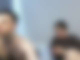 Live cam show with Lucymuur - Moaning on Gym Cam Girls