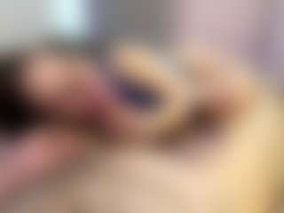 Live cam show with Lucymuur - Athletic on Camsoda