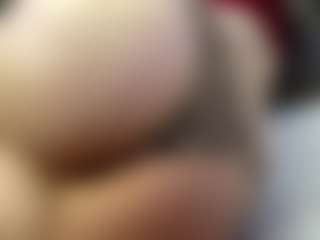 Live cam show with Lucymuur - Twerk on Camsoda