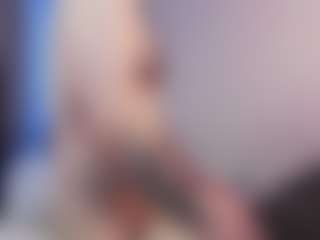 Live cam show with Lucymuur - Doggy Style on Dolls Live