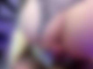 Live cam show with Lucymuur - HD on livesuperchat.net
