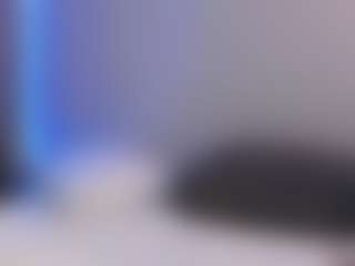 Live cam show with Lucymuur - Orgasm on AdultVida.com